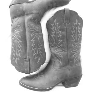 Ariat cowgirl girl boots